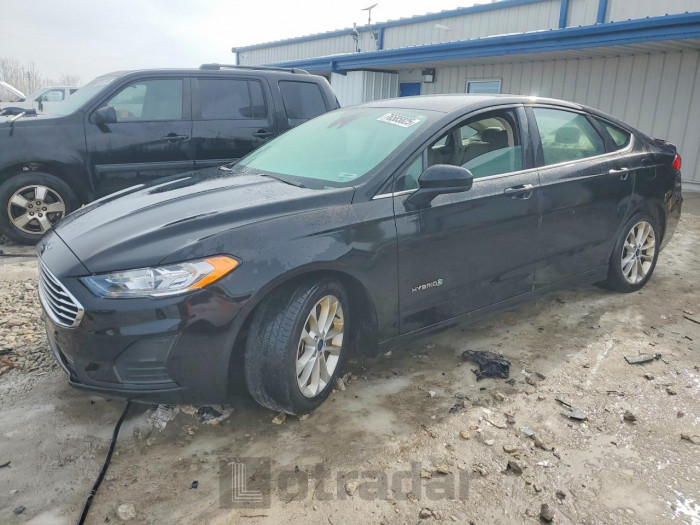 Ford Fusion 2019 VIN 3FA6P0LU8KR262183