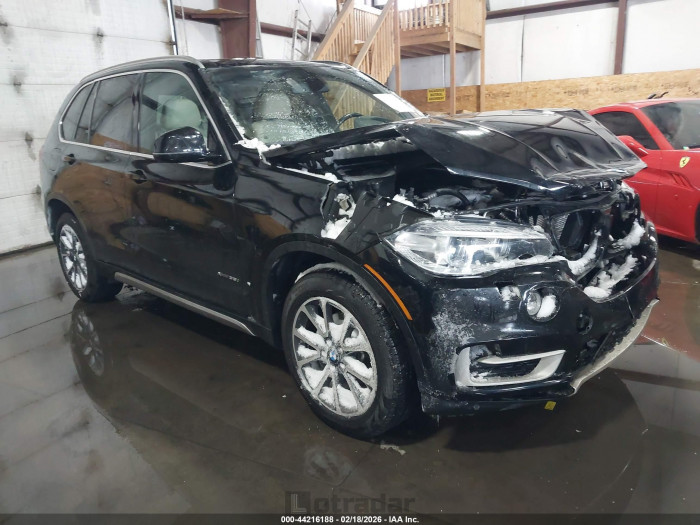BMW X5 2017 VIN 5UXKR0C34H0V81453