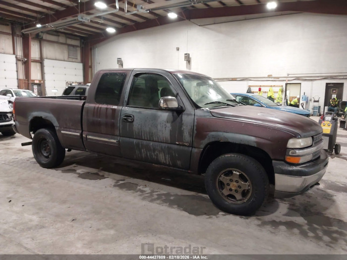 Chevrolet Silverado 2002 VIN 2GCEK19V421125370