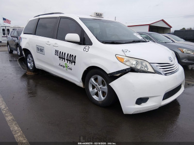Toyota Sienna 2016 5TDKK3DC3GS711935