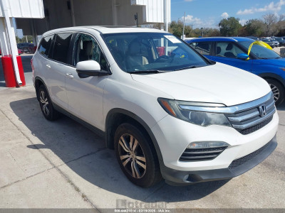 Honda Pilot 2017 5FNYF6H58HB104365