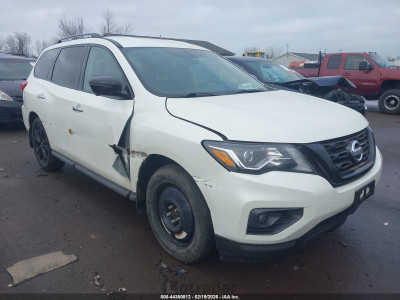Nissan Pathfinder 2018 5N1DR2MM9JC632197