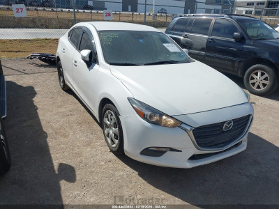 Mazda 3 2018 3MZBN1U79JM244538