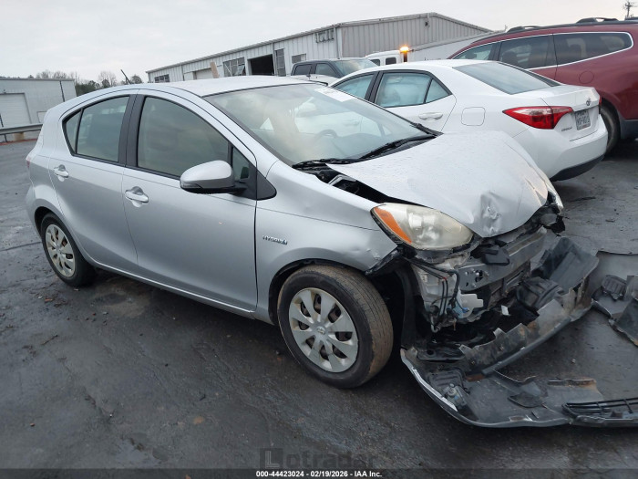 Toyota Prius c 2012 VIN JTDKDTB39C1003953