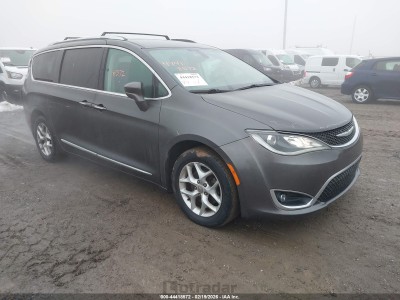 Chrysler Pacifica 2017 VIN 2C4RC1EGXHR736052