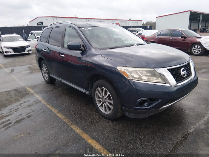 Nissan Pathfinder 2013 VIN 5N1AR2MN3DC657161