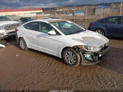 Hyundai Elantra 2017 5NPD74LF9HH066713
