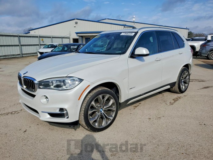 BMW X5 2018 VIN 5UXKR0C59JL071900