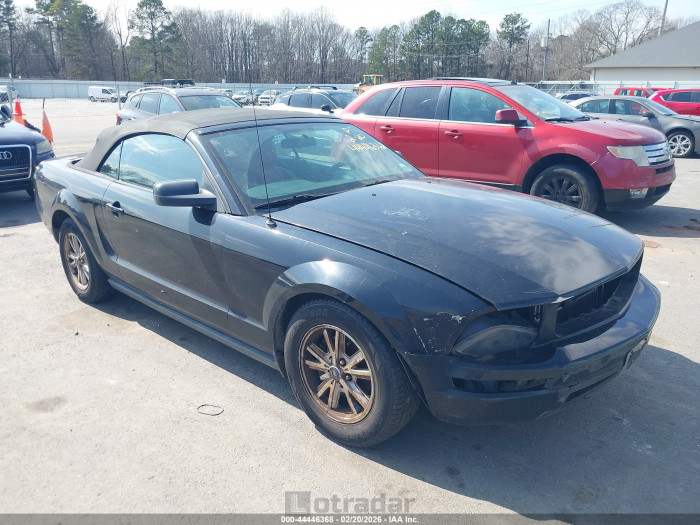 Ford Mustang 2006 VIN 1ZVFT84N565114249