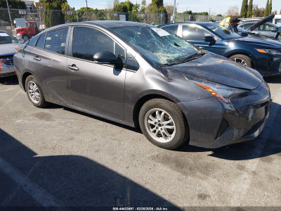 Toyota Prius 2017 JTDKBRFU5H3565338