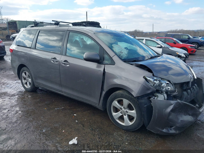 Toyota Sienna 2016 VIN 5TDKK3DCXGS757939