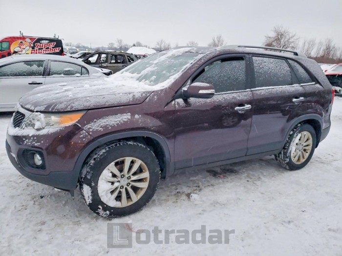 Kia Sorento 2011 VIN 5XYKT3A27BG153120