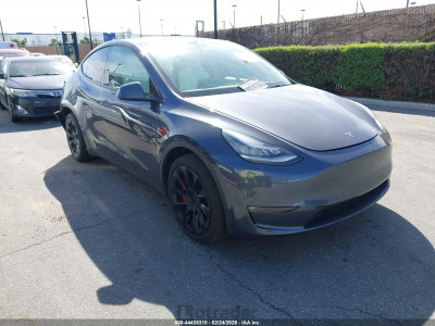 Tesla Model y 2021 5YJYGDEE0MF258326