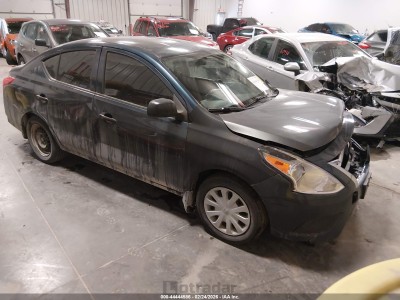 Nissan Versa 2015 3N1CN7AP2FL850150