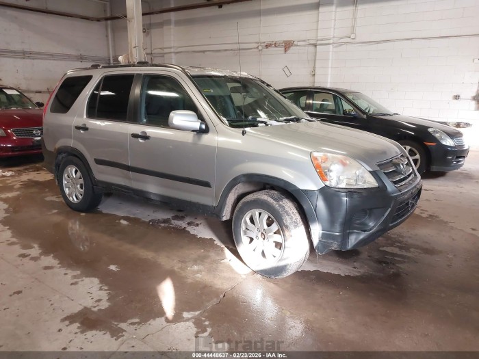 Honda Cr-v 2005 VIN JHLRD78815C055550