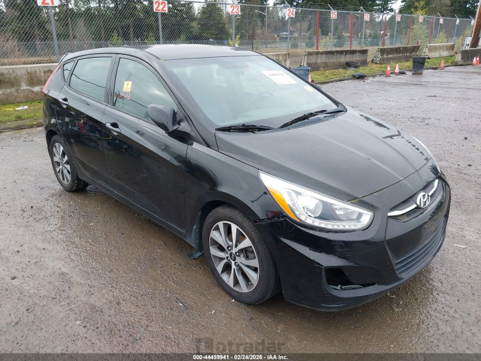 Hyundai Accent 2015 VIN KMHCU5AE3FU201168