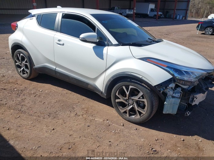 Toyota C-hr 2021 VIN JTNKHMBX9M1100306