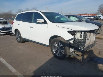 Nissan Pathfinder 2019 5N1DR2MM0KC636169