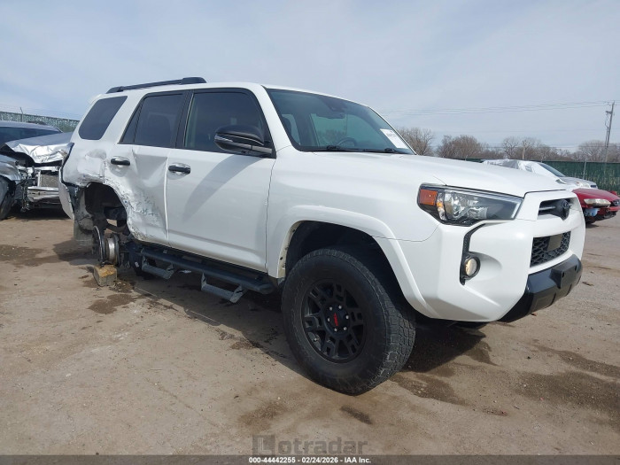 Toyota 4runner 2020 VIN JTEBU5JR1L5812756