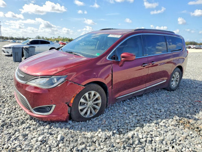 Chrysler Pacifica 2017 2C4RC1BG9HR688385