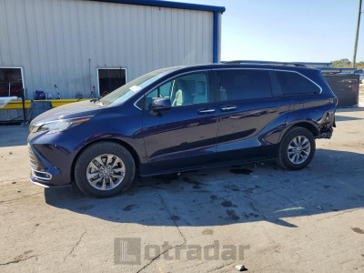 Toyota Sienna 2022 5TDJRKEC4NS080108