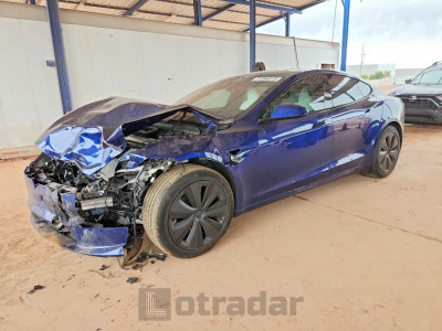 Tesla Model s 2022 5YJSA1E53NF493259