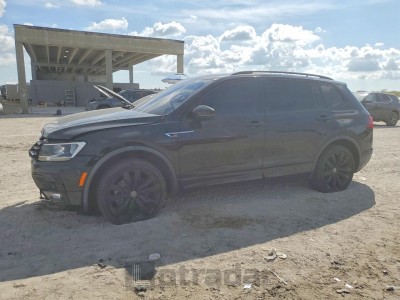 Volkswagen Tiguan 2021 3VV3B7AX0MM007854