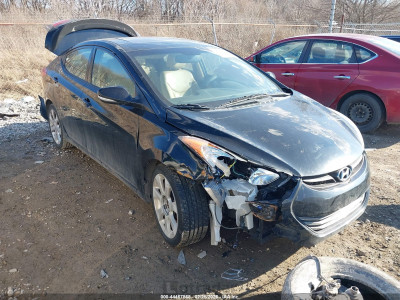 Hyundai Elantra 2013 KMHDH4AE7DU676984
