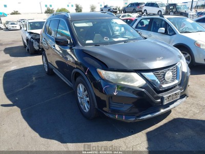 Nissan Rogue 2018 KNMAT2MT9JP507077
