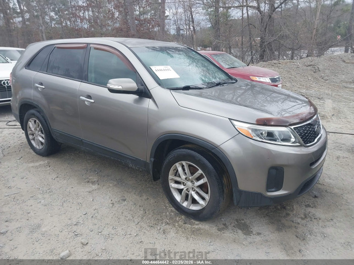 Kia Sorento 2015 VIN 5XYKT3A66FG660910