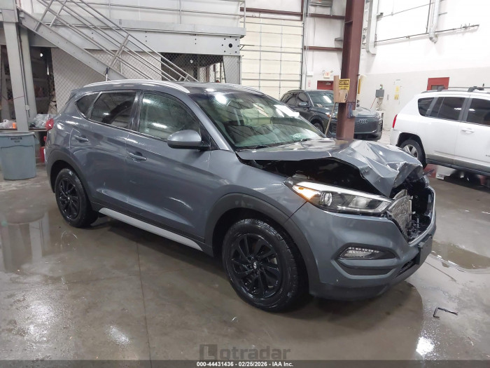 Hyundai Tucson 2018 VIN KM8J33A42JU615055