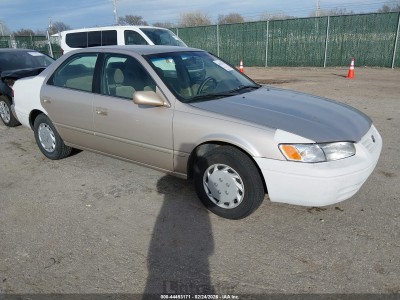 Toyota Camry 1998 VIN 4T1BG22K1WU318236