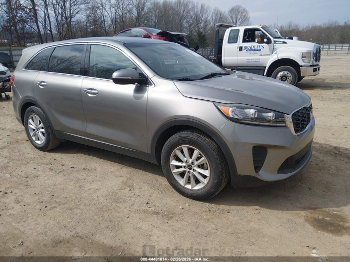 Kia Sorento 2019 VIN 5XYPG4A54KG491584