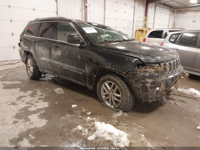 Jeep Grand cherokee 2018 VIN 1C4RJFAG2JC240508