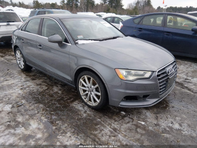 Audi A3 2015 WAUEFGFF5F1007938
