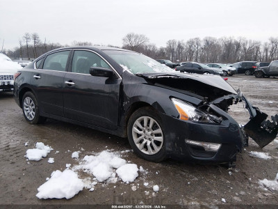 Nissan Altima 2015 1N4AL3AP9FN919358
