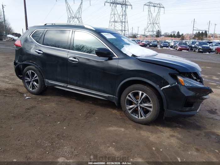 Nissan Rogue 2017 VIN 5N1AT2MV5HC870958