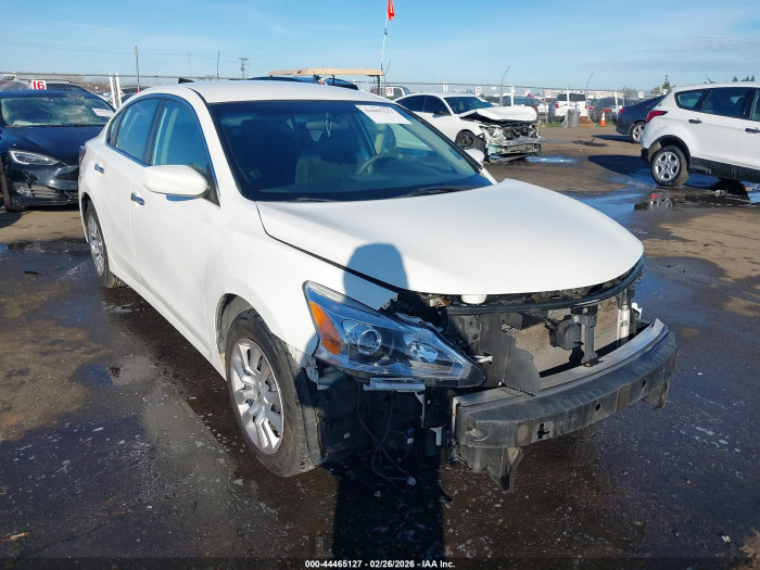 Nissan Altima 2015 VIN 1N4AL3AP2FC574203