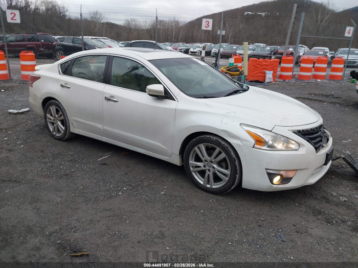 Nissan Altima 2013 VIN 1N4BL3AP6DC158754