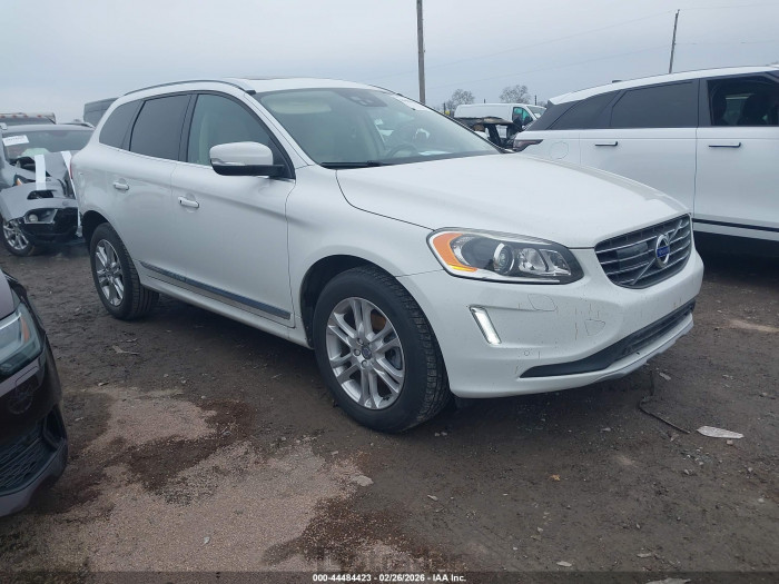 Volvo Xc60 2016 VIN YV4612RM3G2826717