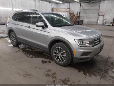 Volkswagen Tiguan 2021 3VV0B7AX2MM005090