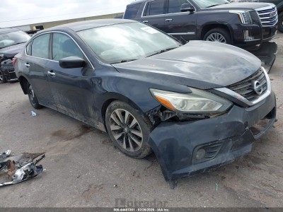 Nissan Altima 2018 1N4AL3AP1JC108254