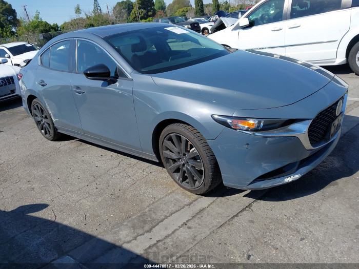 Mazda 3 2022 VIN 3MZBPACL1NM303130