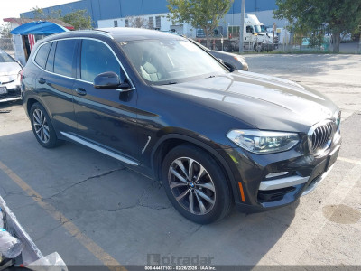 BMW X3 2019 5UXTR7C59KLF27704