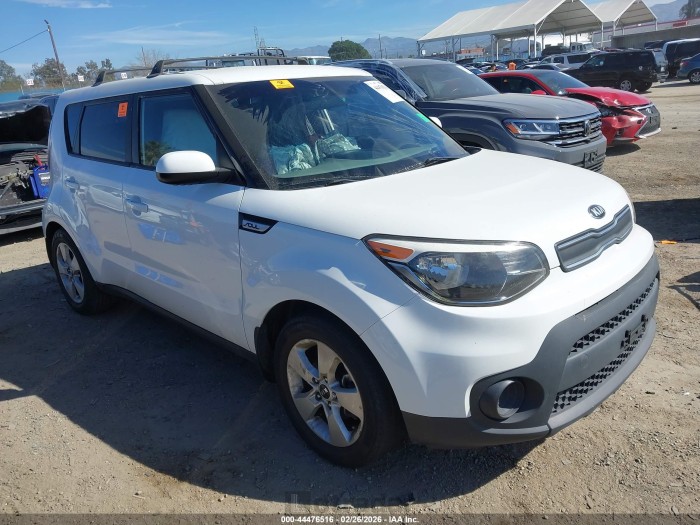 Kia Soul 2018 VIN KNDJN2A23J7890567