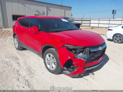Chevrolet Blazer 2022 3GNKBCR42NS122280