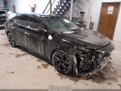 Nissan Maxima 2018 1N4AA6AP6JC405740