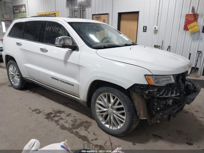 Jeep Grand cherokee 2018 VIN 1C4RJFJGXJC102361