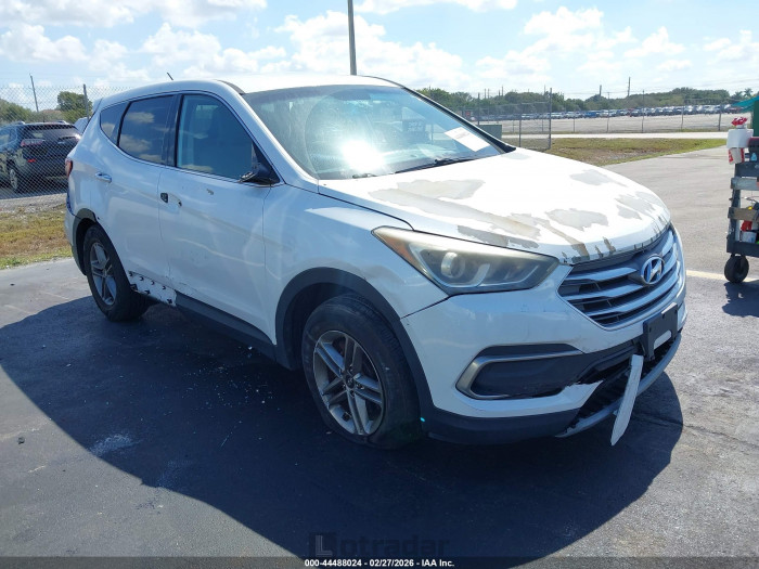 Hyundai Santa fe 2018 VIN 5NMZT3LB4JH082264