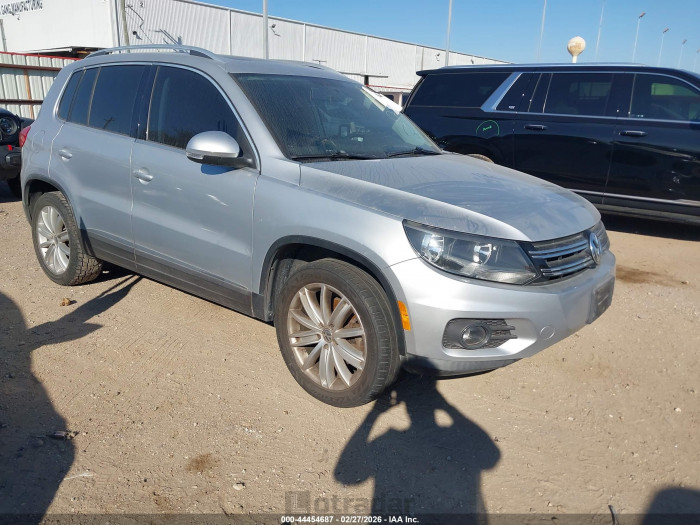 Volkswagen Tiguan 2014 VIN WVGAV3AX1EW602778